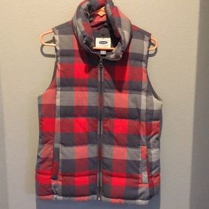 Women’s puffy vest